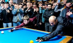 Bursa’da dünya şampiyonundan bilardo şov