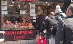 Bursa’da ucuz et kuyruğu