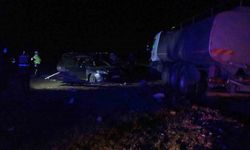 Kırklareli’nde tanker ile otomobilin çarpıştığı kazada 2 kişi öldü