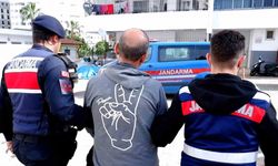 Mersin’de fuhuş operasyonu: 3 tutuklama