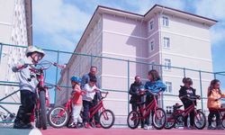 Muğla’da depremzede çocuklara bisiklet eğitimi