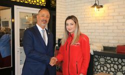 Türk; Partisinin Kadın Politikalarını Kadınlara Anlatıyor