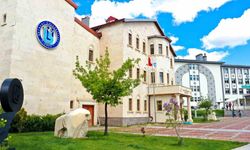 Bayburt Üniversitesi, yetkinlik alanlarında Türkiye’nin önde gelen üniversiteleri arasında yer aldı