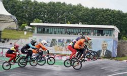 BMX World Cup heyecanı devam ediyor: Dünyanın en iyileri vadide pedal çeviriyor