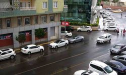 Diyarbakır’da yaz yağmuru