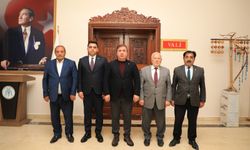 Erzincan İl Genel Meclisi Başkanı ve Üyeleri Vali Hamza Aydoğdu'yu Ziyaret Ettiler
