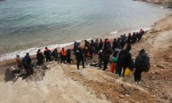 Ayvalık’ta 81 göçmen kurtarıldı