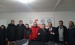 Erzincan Amatör Spor Kulüpleri Federasyonu, Saha Komiserlerine Mont Hediye Etti