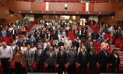 Niğde’de  18 Mart Çanakkale Zaferi’nin Tarihsel Süreci Konferansı verildi.