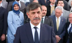 Yeniden Seçilen Belediye Başkanı Bekir Aksun, Mazbatasını Aldı