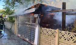 Erzincan’da Araç Garajında Çıkan Yangın Korkuttu