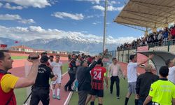 Ulalarspor ve Kemahspor Arasındaki Maçta Olaylar Çıktı