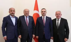 AK Parti Erzincan Heyeti Sanayi ve Teknoloji Bakanı Kacır’ı Ziyaret Etti