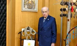 MHP Lideri Bahçeli: "Hiç kimse dokunulamaz, ulaşılamaz, erişilemez ve hesap sorulamaz değildir"