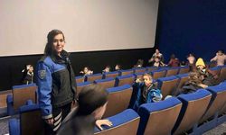 Erzincan'da polislerden sinema etkinliği