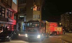 Ağzındaki sigarayla uyuyakalınca evi alev aldı