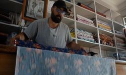 Erzincan’da 3 kuşak hizmet veren kumaşçı dükkanı, değişen modanın değil dostluğun ve güvenin adresi oldu