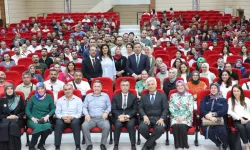 Vali Hamza Aydoğdu, Erzincan’daki Öğretmenlerle Bir Araya Geldi