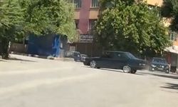 Ankara’da drift atan sürücü trafiği birbirine kattı