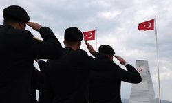 Erzincan Garnizon Şehitliği’nde 15 Temmuz Şehitleri Dualarla Anıldı
