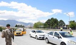 Erzincan’da Binlerce Kişi ve Araç Huzur İçin Denetlendi