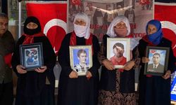 Evlat Nöbeti Sürerken Ailelerden Teslim Çağrısı