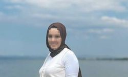 Boşanma Aşamasındaki Eşini Bıçakla Yaralayıp, İntihar Etti