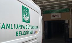 Kendisine bıçakla saldıran oğlunu av tüfeğiyle vurdu