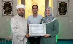 Amerikalı Emily King Erzincan'da Müslüman Oldu