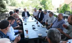 Burhan İşliyen, Üzümlü’de Cemaatle Buluştu