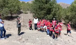 Erzincan'da Öğrencilerden Orman Temizliği Seferberliği