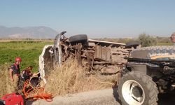 Kamyonet takla attı: 2 yaralı