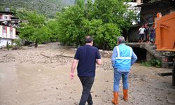 Erzurum'da heyelan; yollar ulaşıma kapandı