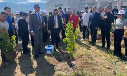 Erzincan’da Ceza İnfaz Personeli Günü’nde Fidanlar Toprakla Buluştu