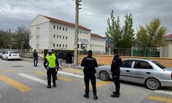 Erzincan’da Okul Çevreleri ve Servis Araçları Denetlendi: 3 Bin 272 Kişi Sorgulandı