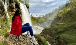 Erzincan’ın 2 Bin Metredeki Saklı Cenneti Konarlı Şelalesi