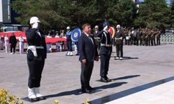 Atatürk'ün Erzincan'a gelişinin 107'nci yılı dolayısıyla tören düzenlendi