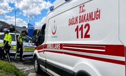 Erzincan’da Yolcu Minibüsü Devrildi: 6’sı Çocuk 15 Yaralı
