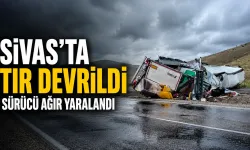 Devrilen Tırın Sürücüsü Ağır Yaralandı
