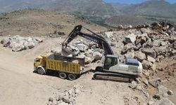 Erzincan Belediyesi Kendi Andezit Taşını Üretiyor