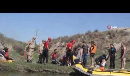 Erzincan'da balık tutmak için sulama kanalına giren 15 yaşındaki çocuk boğuldu