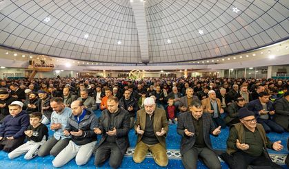 Erzincan'da Ramazan’ın Müjdecisi Mübârek Berât Gecesi Duâ ve Niyâzlarla Edâ Edildi