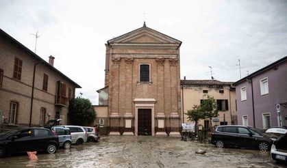 İtalya’daki sel felaketinde can kaybı 11’e yükseldi