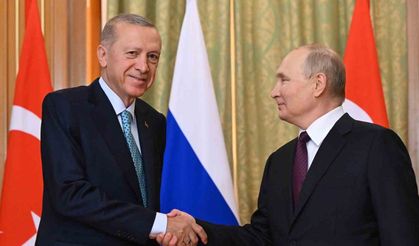 Putin: "Moskova ve Ankara yeni yılda ikili siyasi diyaloğu geliştirmeye devam edecek"