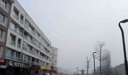 Eskişehir’de 2024 yılının ilk günü sisle başladı