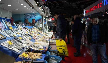 İstanbul’da beklenen kar yağışıyla birlikte balık fiyatlarının düşmesi bekleniyor