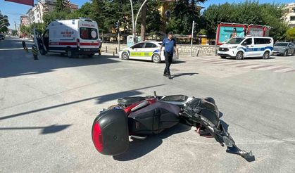 Karaman'da motosikletler çarpıştı: 2 yaralı