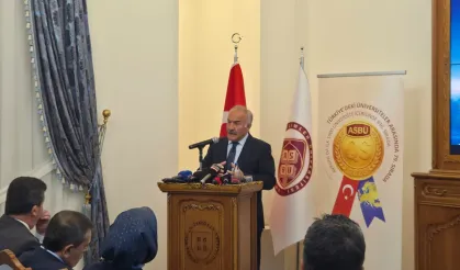 Hacımüftüoğlu: Bir toprağı vatan yapan aslında millettir