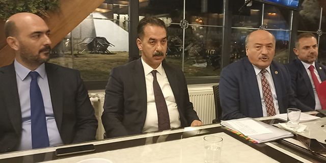 AK Parti Erzincan Milletvekilleri 2022 Yılını Değerlendirdi