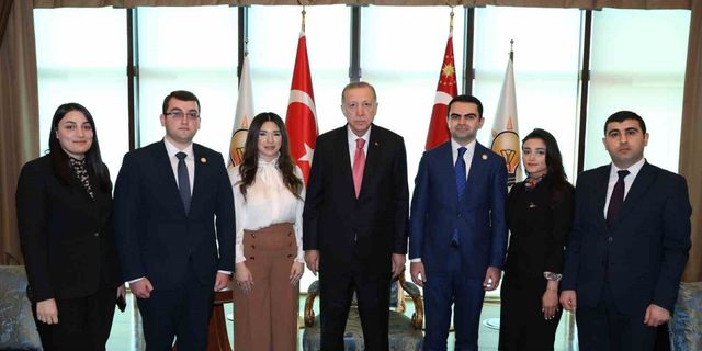 Cumhurbaşkanı Erdoğan Yeni Azerbaycan Partisi Gençler Birliği Başkanı’nı kabul etti